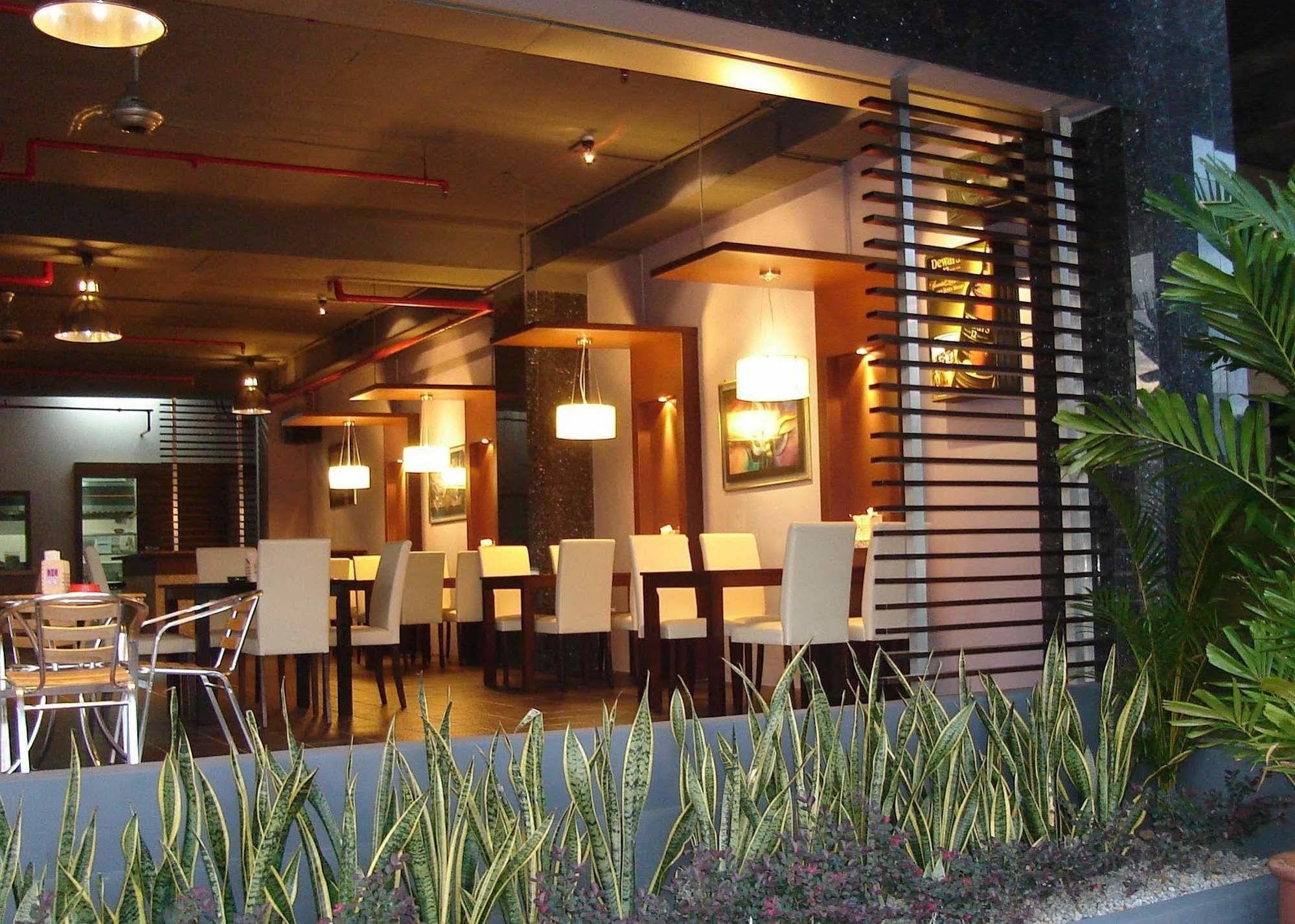 The Emperor Hotel Malacca Exterior photo